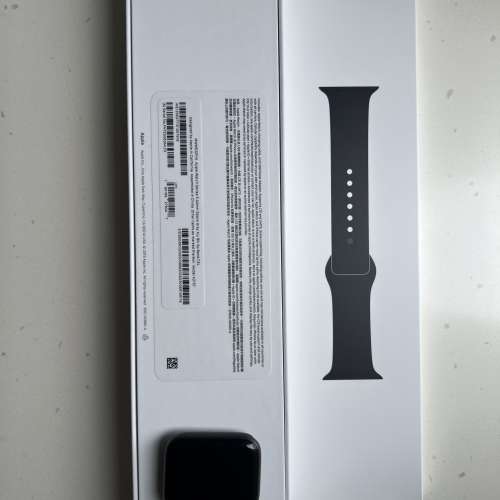 Apple Watch Series 5, 44mm space grey