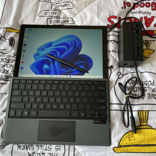 Microsoft Surface Pro 7 (i7-1065G7/ 512GB / 16GB) 有筆有藍芽鍵盤有dock station