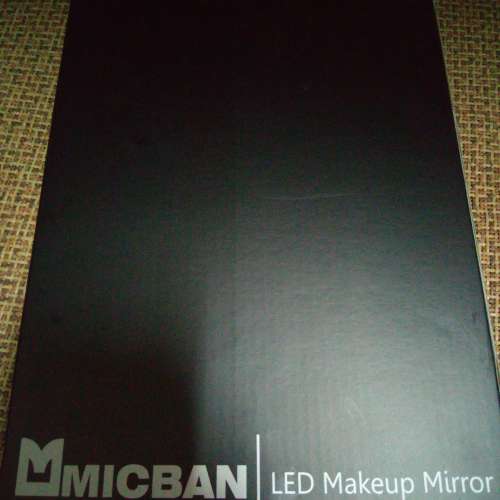 Micban led makeup mirror LED燈座檯折疊鏡 (USB或3A電池)