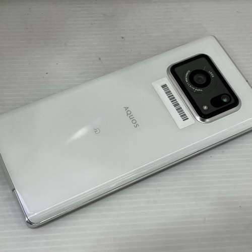 歡迎消費巻 leica softbank sharp r6 a101sh 白色 新品 送日本無効sim