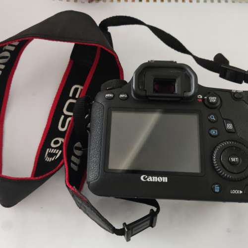 Canon 6D + Canon Battery Grip BG-E13