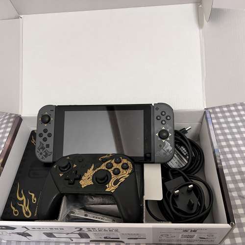 Switch Monster Hunter特別版連手掣