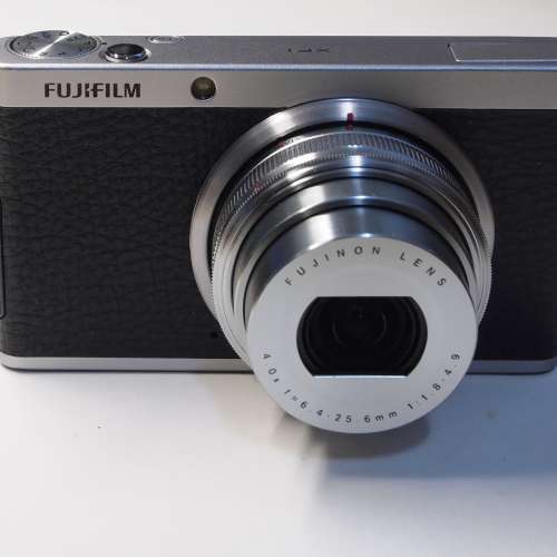 Fujifilm XF1 數碼相機