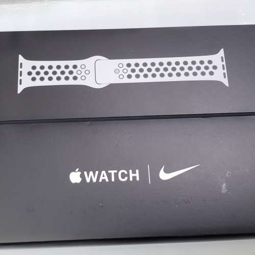 Apple Watch Nike series 7 45mm 9成新 保養到2022年12月13日
