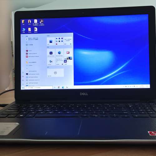 Dell Inspiron 15 3000 15.6寸 Mon Laptop