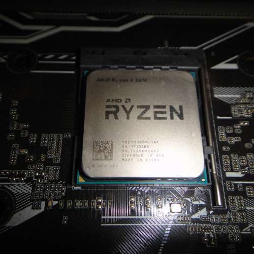 AMD Ryzen™ 5 2600 處理器 3.4GHz Socket AM4