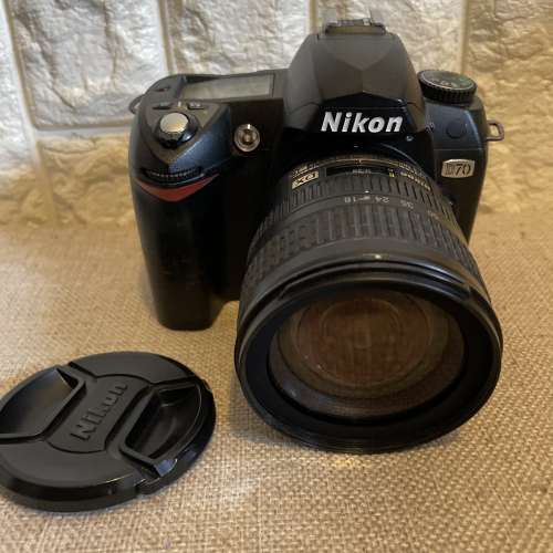 Nikon D70 連 18-70mm