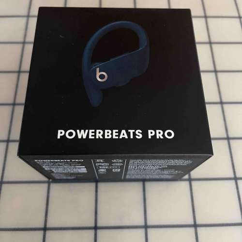 放Beats PowerBeats Pro 藍色