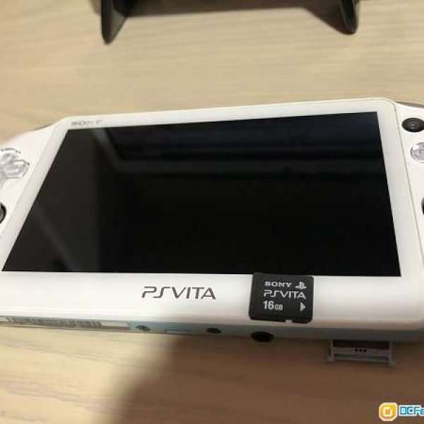 Sony PsVita 港行2006白藍色連7隻日本版中文遊戲，９5%新少玩極靚，私人面交，可交...