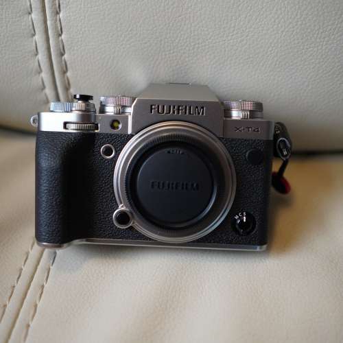 FUJIFILM X-T4銀色