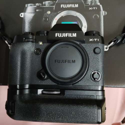 Fujifilm X-T1 連 副廠手柄95%New fall package