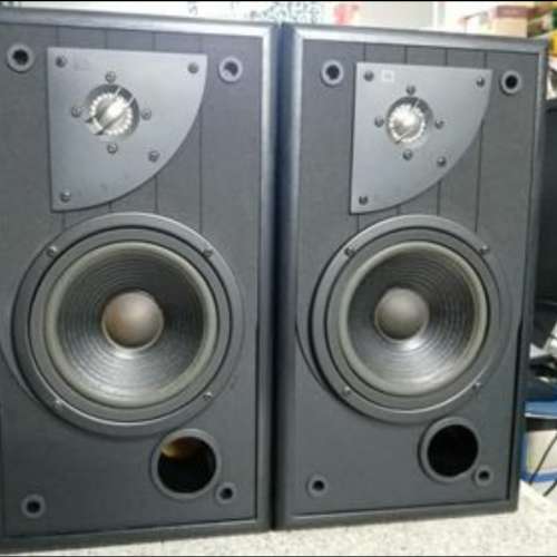 JBL LXE 330 書架喇叭