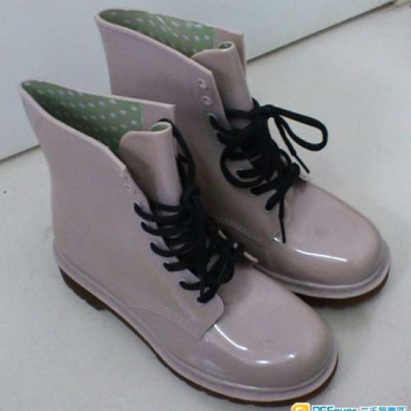 高品質純色仿皮馬丁雨鞋 雨靴 水鞋 雨鞋 膠鞋 BOOT 靴