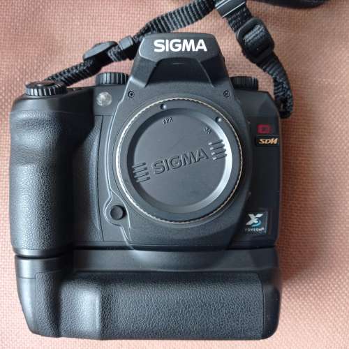 Sigma SD14 + 17-50mm F2.8 DC OS HSM