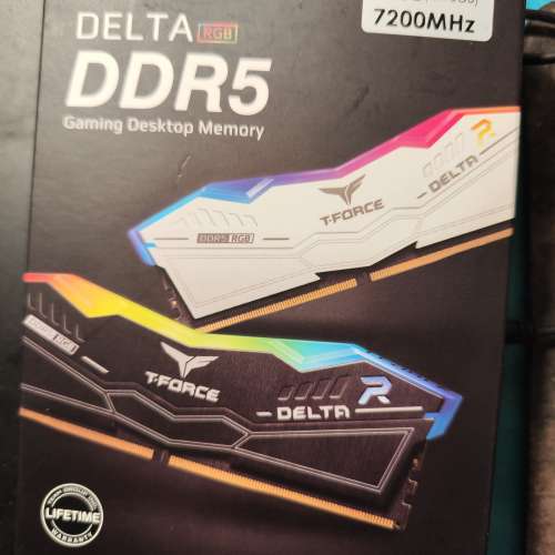 TEAMGROUP T-Force Delta RGB Gaming DDR5 7200Mhz 2x16G kit CL34