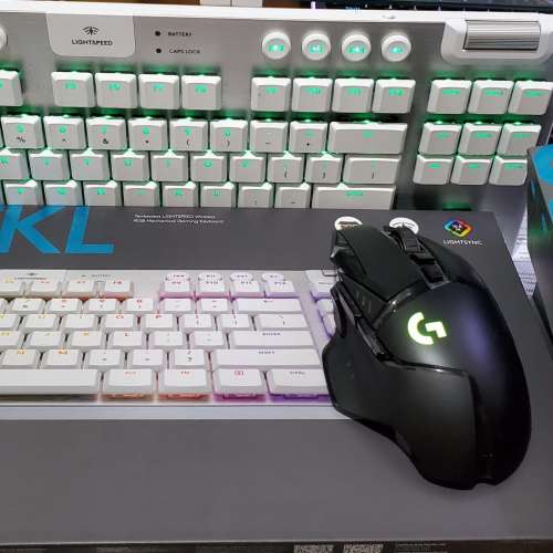 Logitech Wireless Gaming Keyboard + Mouse [G913 (TKL) + G502 LightSpeed]