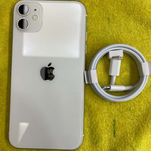 99%New iPhone 11 128GB 白色 香港行貨 有配件 電池效能100% 自用首選超值