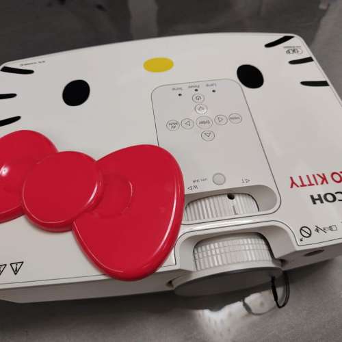 Ricoh Hello Kitty 特別版投影機