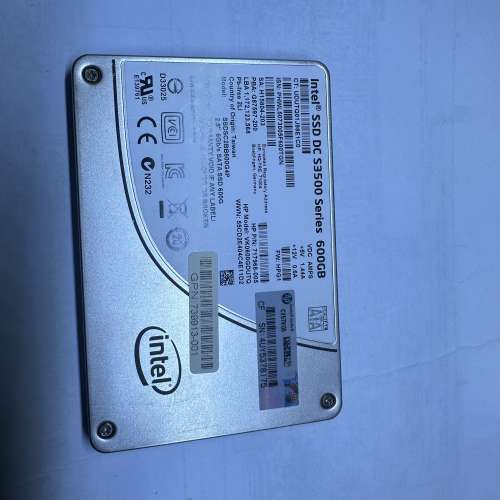 Intel SSDSC2BB080G4 SSD DC S3500 80GB 2,5" SATA 6Gb/s VDC AMPS