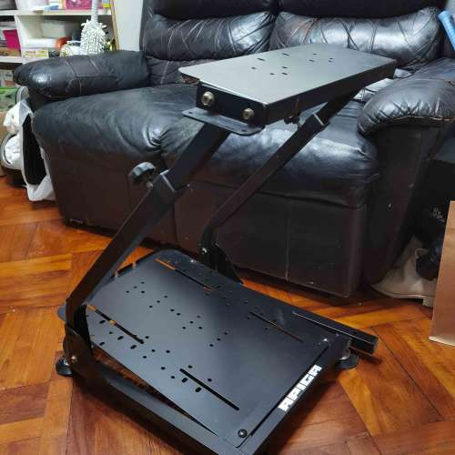 THRUSTMASTER T300RS GT 連 APIGA AP2 FOLDABLE 賽車架