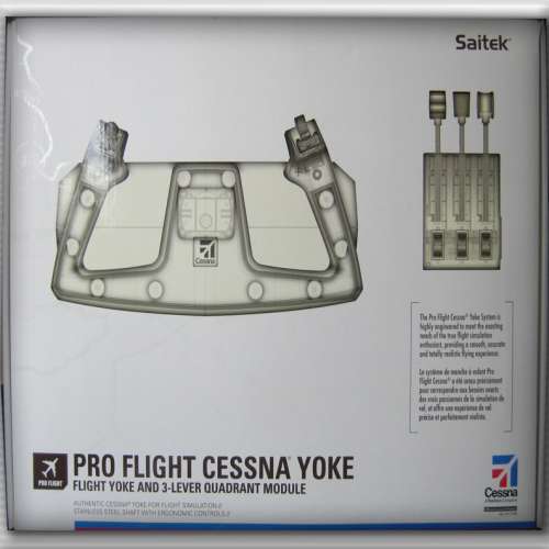 Saitek Pro Flight Yoke (Cessna Limited Edition) 專業模擬飛行控制器