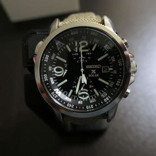 99% New Seiko SSC293P1 太陽能手錶 / 軍錶款式