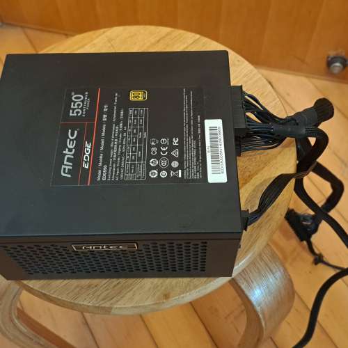 出售Antec Edge 550w全模金牛