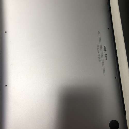 賣爆了屏的二手MacBook pro A1425