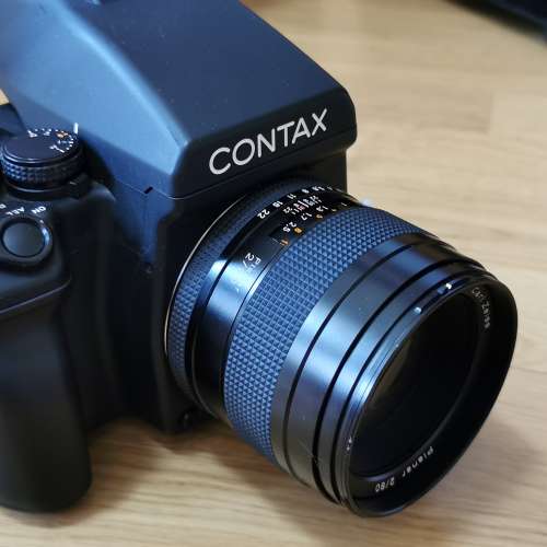 Contax 645 連 Carl Zeiss planar 80mm f2
