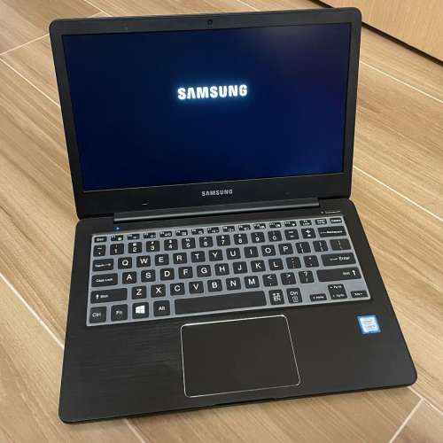 Samsung 三星 Notebook 5 手提電腦 Laptop 13.3" i5-7200U/8GB Ram/256 SSD NP500R...