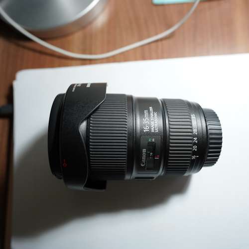 Canon EF 16-35mm F4L IS USM (98%)