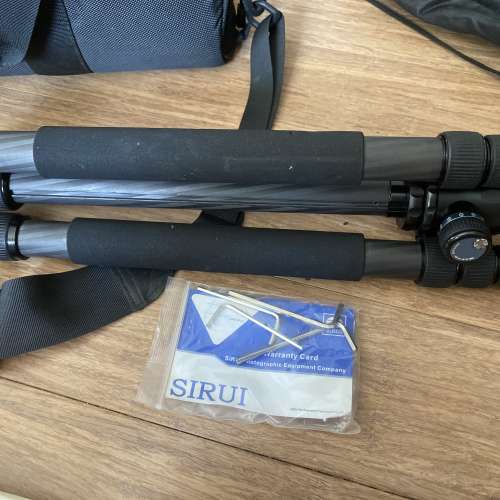 Sirui 腳架連波頭