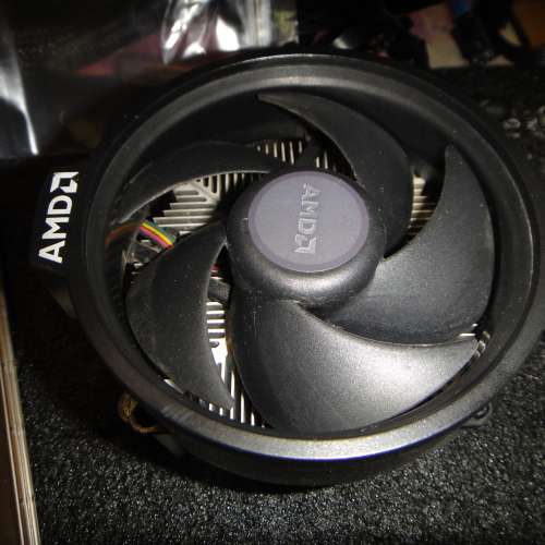 AMD Ryzen 5 3400G (4Core8Threads, 11CoreGPU with Radeon Vega11)Socket AM4