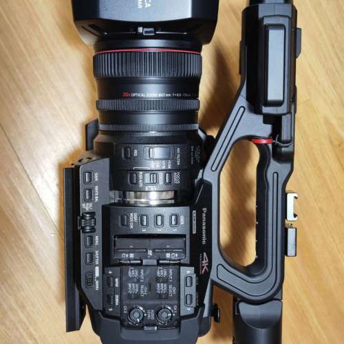 Panasonic UX180 camcorder (4k50p)