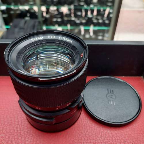 HASSELBLAD CARL ZEISS DISTAGON 50MM F4 HASSELBLAD CARL ZEISS SONNAR 150MM F2.8 T