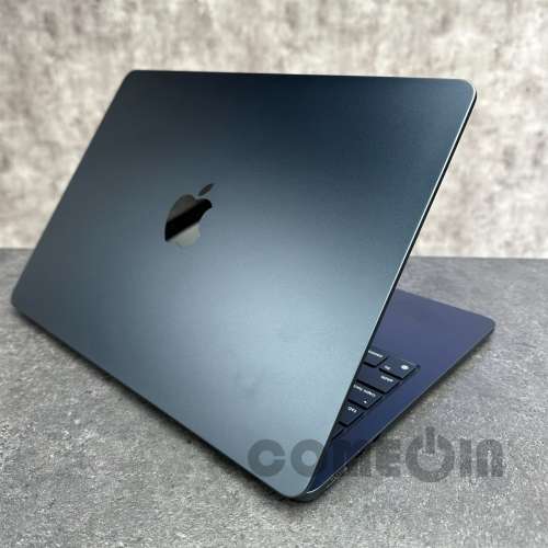 MacBook Air M2 13-inch 8GB Ram 256GB SSD Midnight