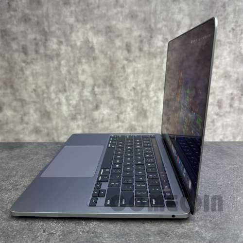 MacBook Pro M1 加強版 16GB Ram 2TB SSD
