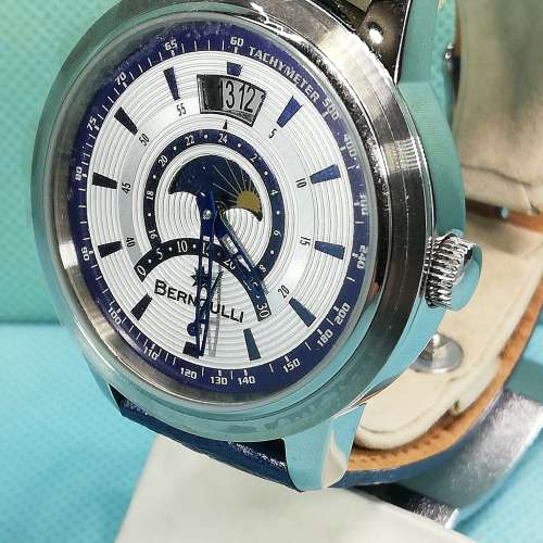 Bernoulli  飛返秒針機械自動錶
