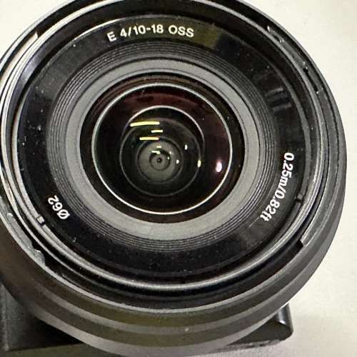 Sony A6000 + E10-18mm F4