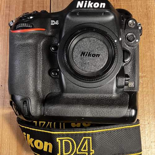 Nikon D4 (過10萬快門數)