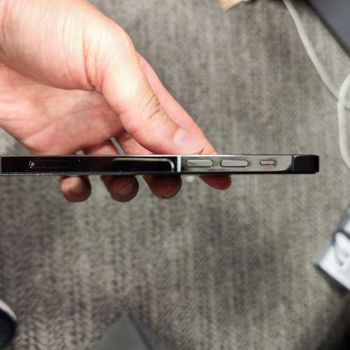 IPhone 12pro 港版256gb