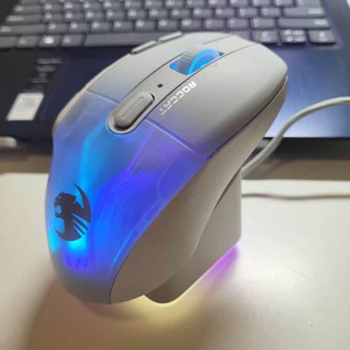 Roccat Kone XP Air 無線電競滑鼠