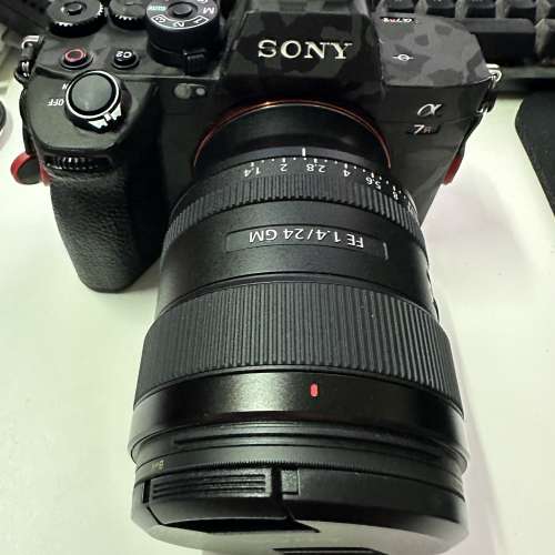 行貨Sony A7R 5連24mm 1.4gm