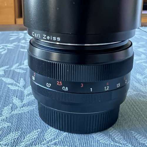 Zeiss 50mm 1.4 ZA (Canon)