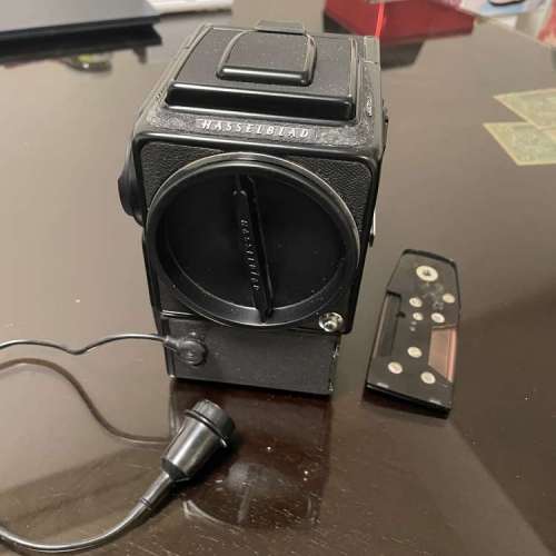 Hasselblad 553ELX + film box