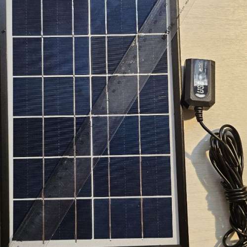新淨全正常 Solar panel 6V 1A 6W USB charger 太陽能充電板