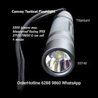 戰術強光電筒2300流明.可兼容21700或18650鋰電池. Tactical Flashlight. Rechargeable