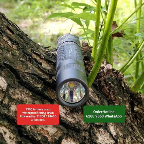 戰術強光電筒2300流明.可兼容21700或18650鋰電池. Tactical Flashlight. Rechargeable