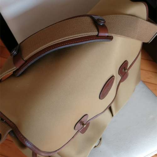 Billingham Packington with shoulder pad