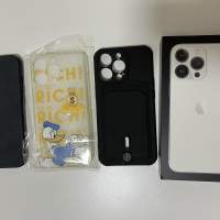 白色 Iphone13 pro 256GB 港行 跟3 case covers